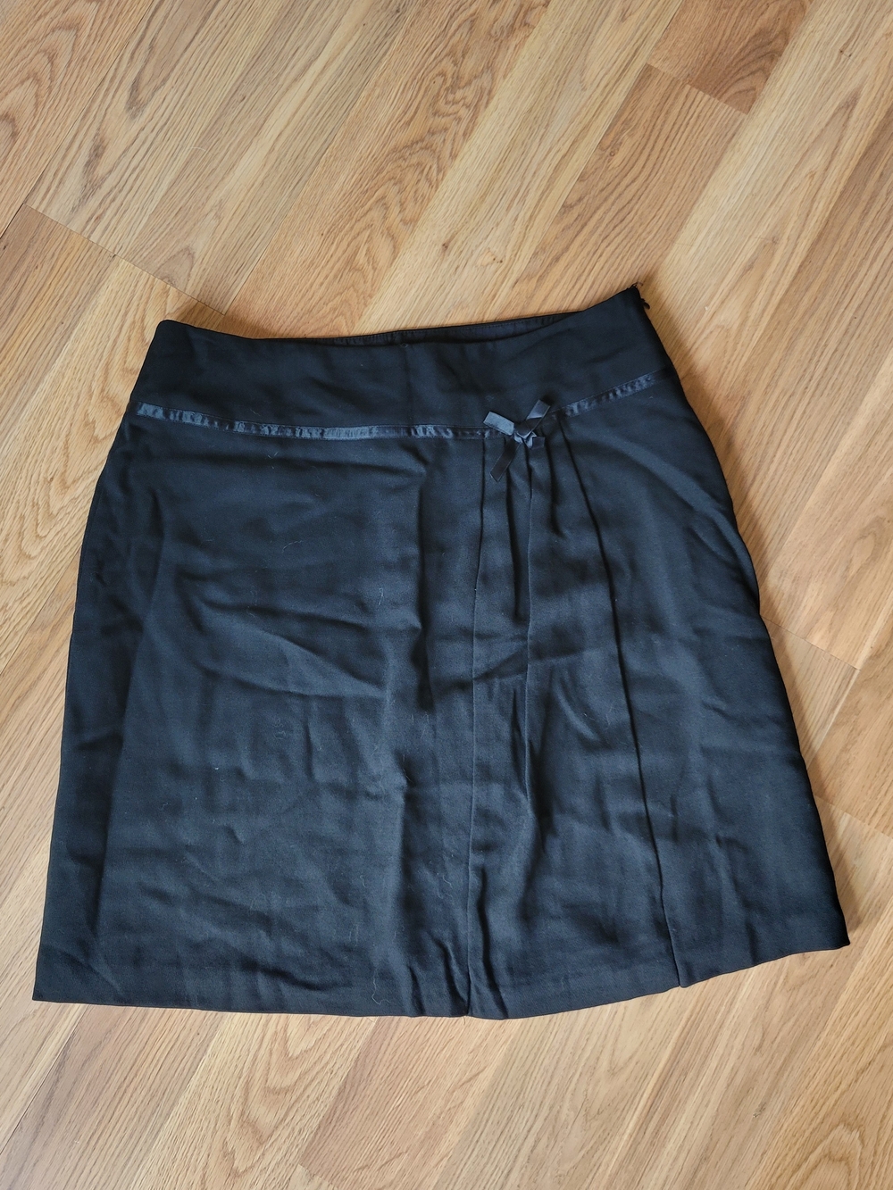 Loft Classic Skirt Black Wool A-Line  Size 8